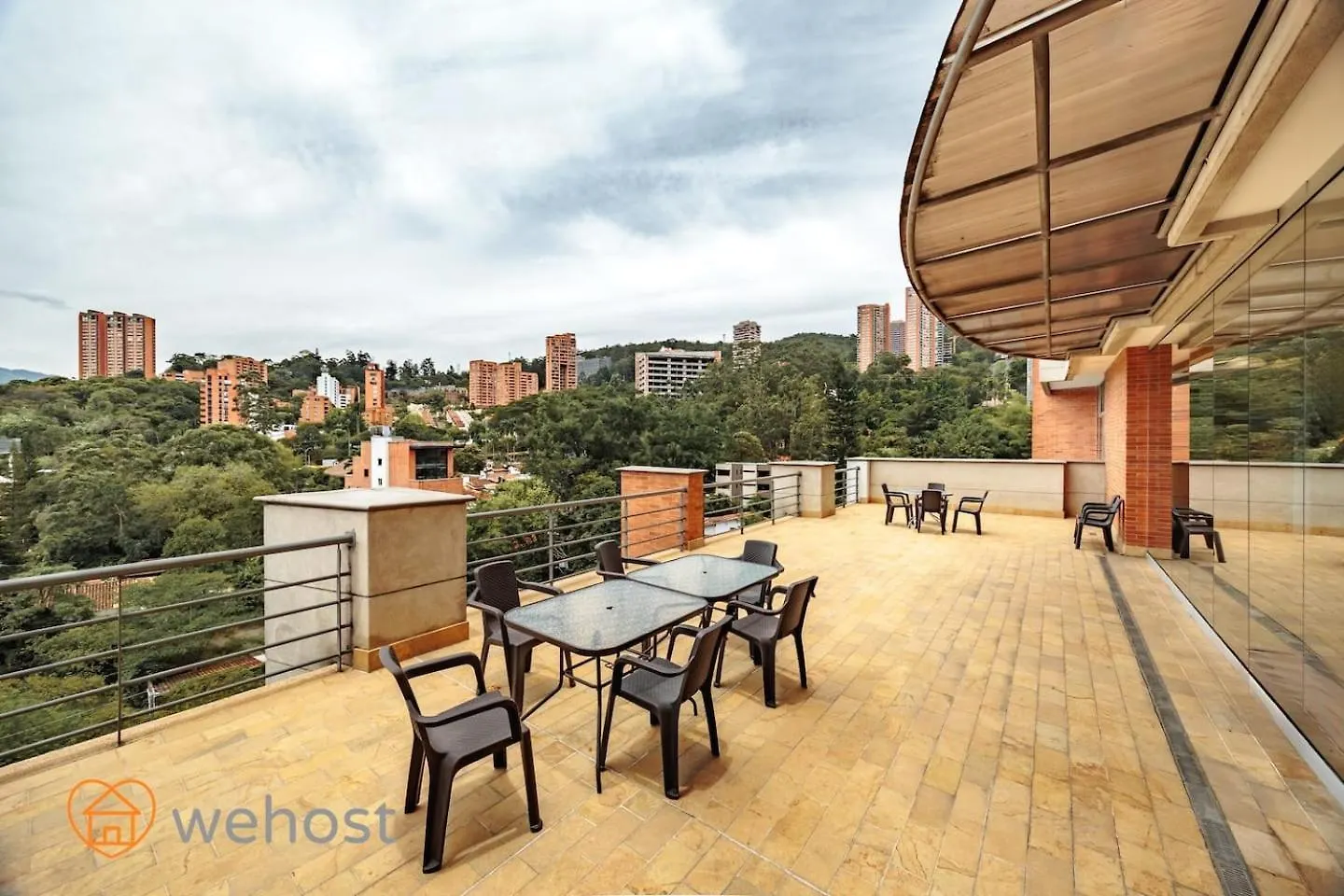 Luxury 1 Bedroom With Pool & Gym Close Provenza 메딜린