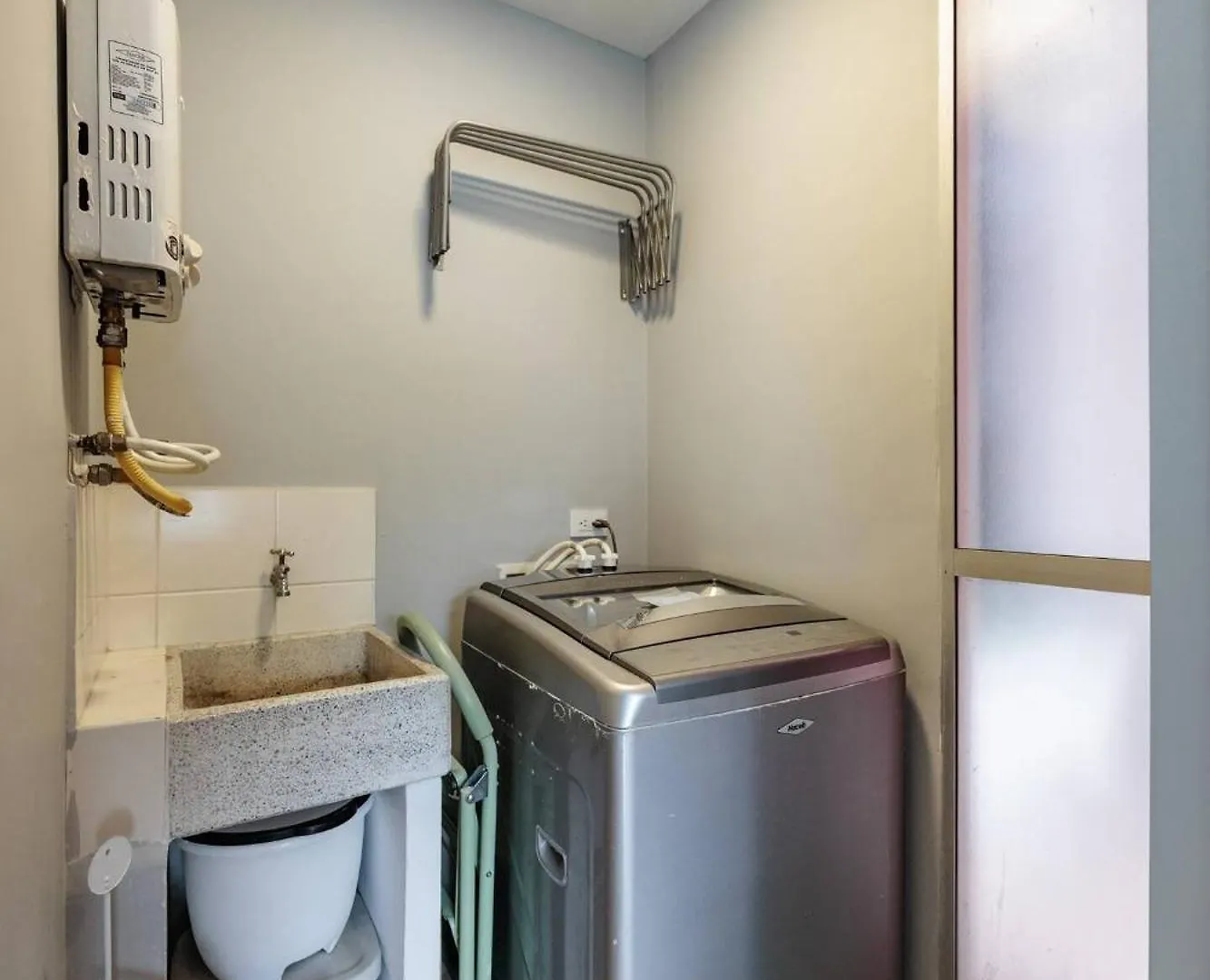 Luxury 1 Bedroom With Pool & Gym Close Provenza 메딜린 아파트